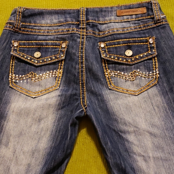 Jeans size 9 - Picture 4 of 4